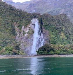 Stirling Falls, Milford Sound Fiordland Southland New Zealand