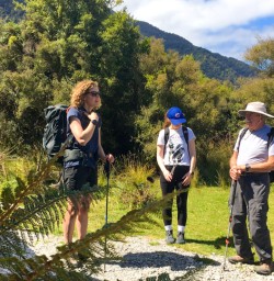 4. Hollyford guide briefing group