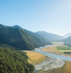 4. Views over Siberia Valley