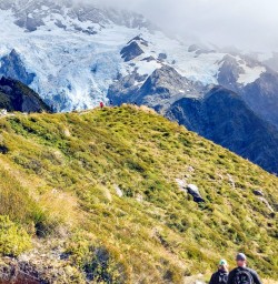 4. Views up Sealy Tarns to Mt Sefton