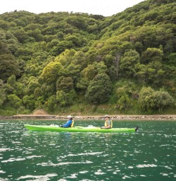 5 Cruising in the Kayaks2