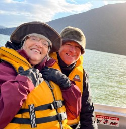 5 Happy guests on Jetboat Lake McKerrow2