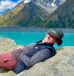 Hiking Aoraki Mount Cook National Park3