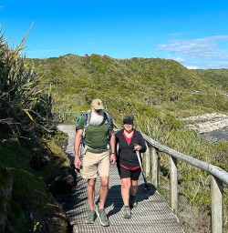 Kaikoura Peninsula Walkway hiking tours 
