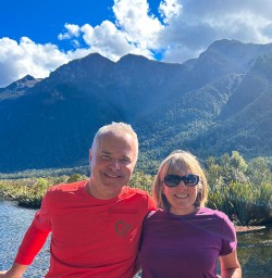 Mirror Lakes on the Milford road small grouup tour