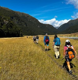 Siberia Valley walking tours 