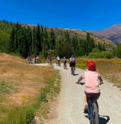 Small group cycling tours in Arrowtown 