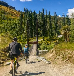 Biking around Queenstown, Otago New Zealand