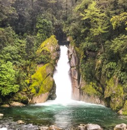 Giants Gate falls