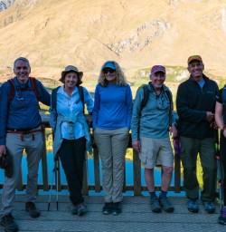 Group at Diamond Lake lookout