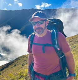 new zealand hiking and adventure tours with new zealand trails 