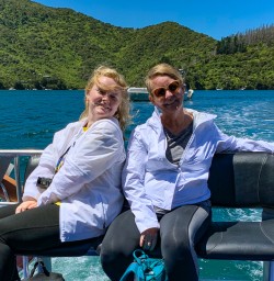 Water taxi to Lochmara