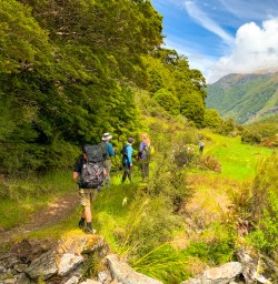 5. Group hiking Siberia Valley