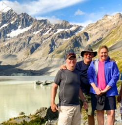 5. Happy guests Hooker Lake