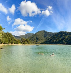 5. Pelorus Sound views from Nydia Track