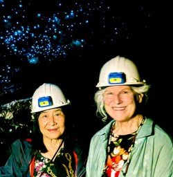 Guests with glowworms in Waitomo Glowworm Caves