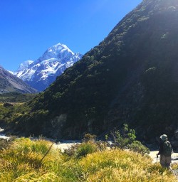 Hiking in Aoraki Mount Cook National Park