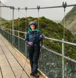 Hooker Valley track swing bridge