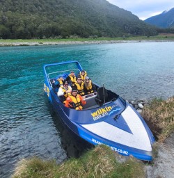 Jet boating mount aspiring national park