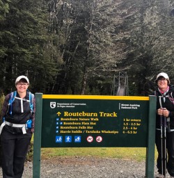 Ladies at Routeburn track, Otago New Zealand