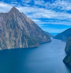 Milford Sound helicopter tour
