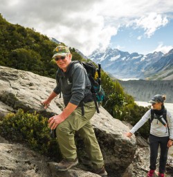 6. Guests hiking Sealy Tarns