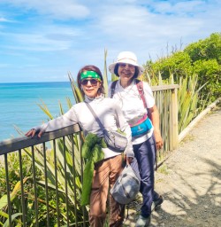 6. Two guests on Cape Foulwind walkway