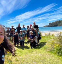 New Zealand guide in Stewart Island 