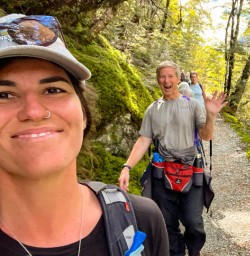 8 Happy guide and guests hike the Routeburn2