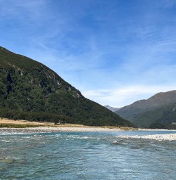 Jet boat ride adventure tours 