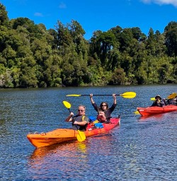 Kayaking adventure tours Lake Mapourika.