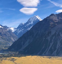 Mount Cook National Park hiking and adventure tours 
