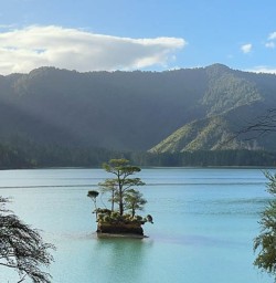 Nydia Track walking and adventure tours