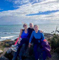 Small group tours in New Zealand 