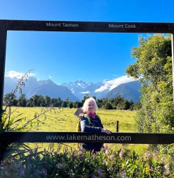 Small group tours to Lake Matheson