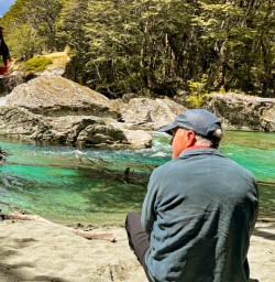 8 Taking a break riverside on routeburn2