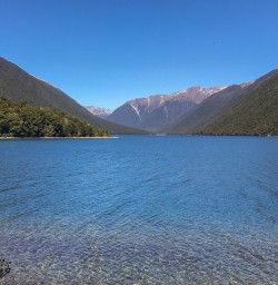 Lake Rotoiti, Tasman New Zealand