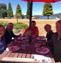lakeside lunch at te anau