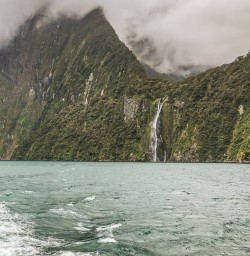 Stirling Falls at Milford Sound, Fiordland New Zealand