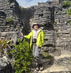 8 tauranga bay limestone cliffs