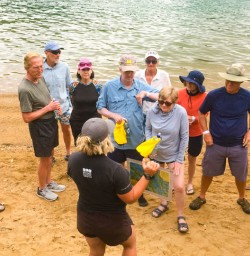 8. Lochmara Kayaking