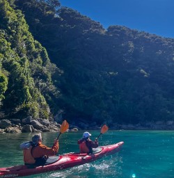 Kayak in Abel Tasman National Park 09 December 2024 1