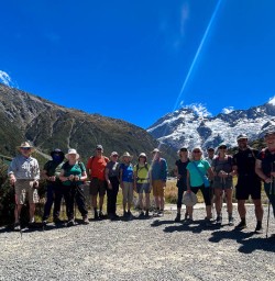 New Zealand hiking tours in Mount Cook National Park