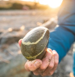 9 Rocks on the beach2