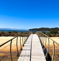 Abel tasman hiking adventure3