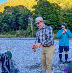 Hiking in Nelson Lakes National Park