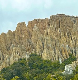 Clay Cliffs PS29DEC25