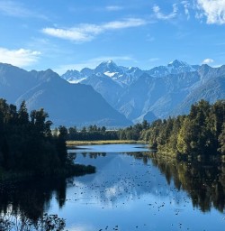 Explore Lake Matheson G03MAR25