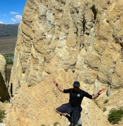 Exploring Omarama Clay Cliffs PS27OCT25