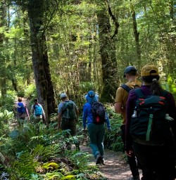 Group tour Kepler Track 19FEB25